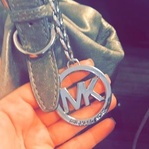 Michael Kors metallic purse. Excellent condition!